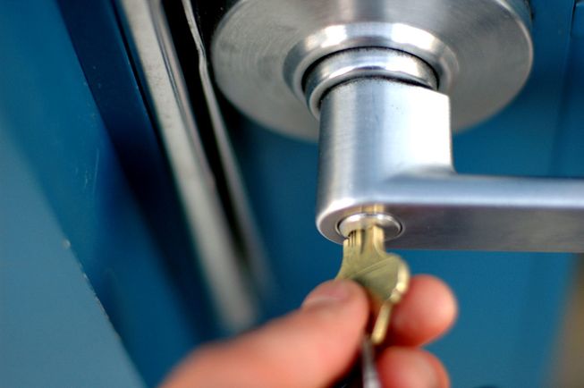 lock-and-key-door-001.jpg.653x0_q80_crop-smart