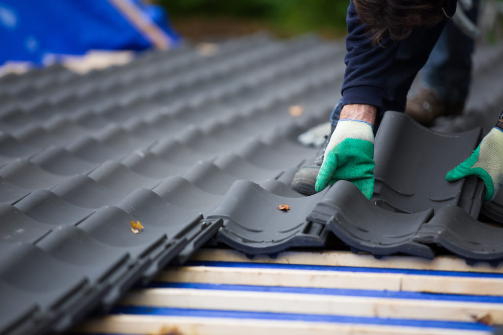 What To Do When Selecting The Perfect Roofing Contractor