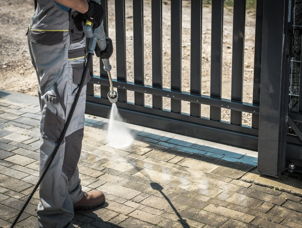 4 Must-Haves To Start A Pressure Washing Business